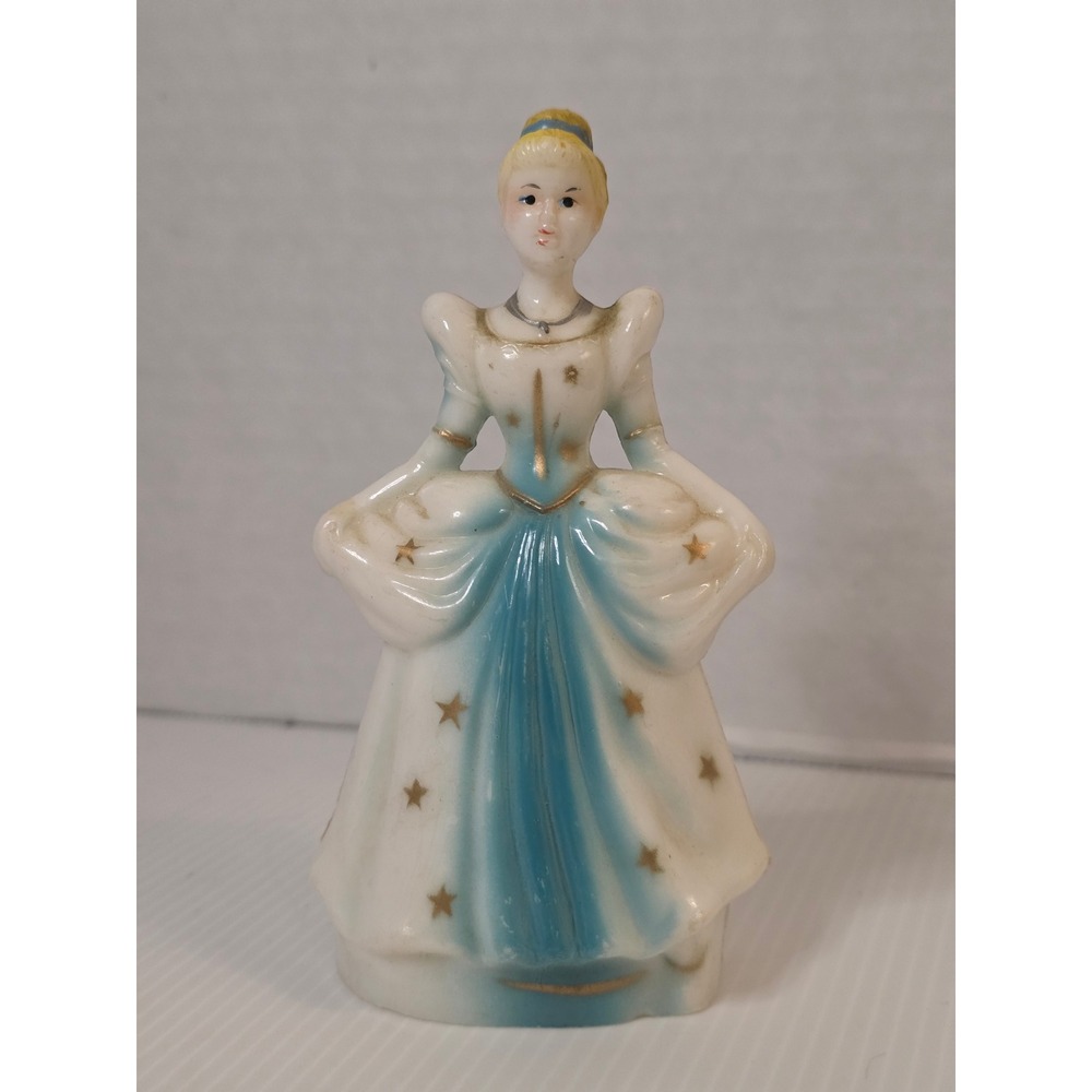 Vintage Disney Cinderella Figurine Plastic Hong Kong Walt‎ Disney Prod